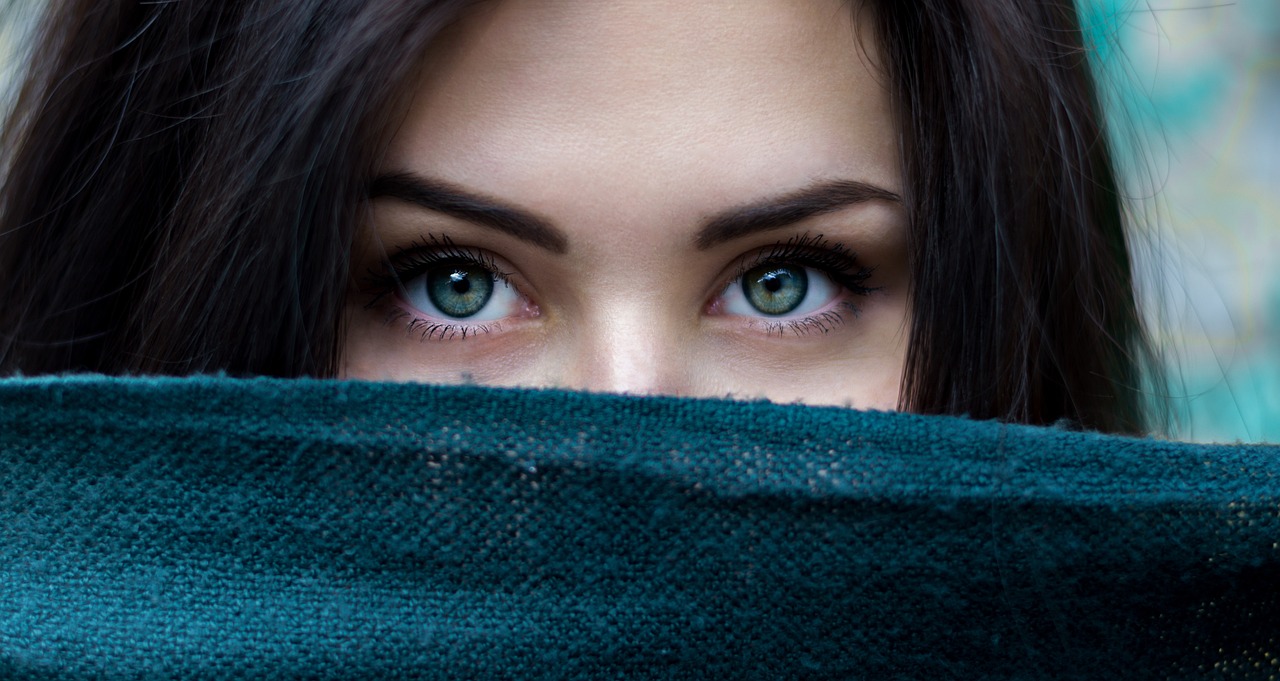 girl, eyes, green eyes-2605526.jpg